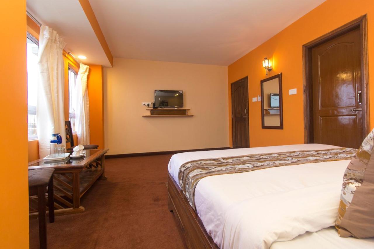 Oyo 12370 Royal Sarava Hotel Dardzsiling Kültér fotó